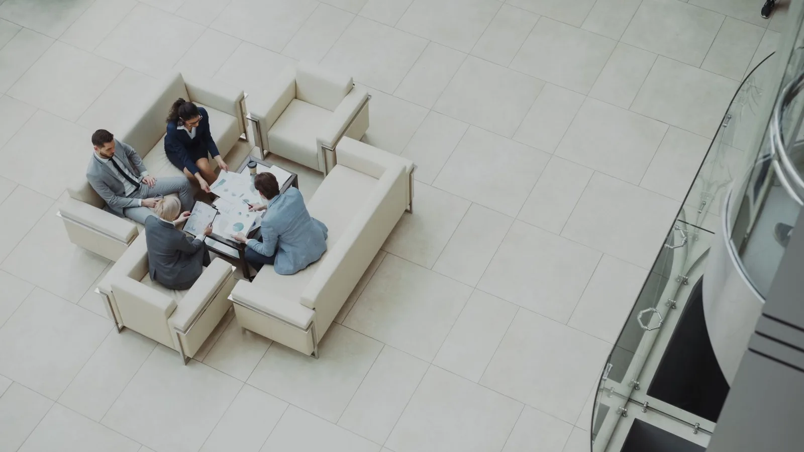Niubiq levanta 410.000 euros con Angels Capital para escalar su inteligencia comercial